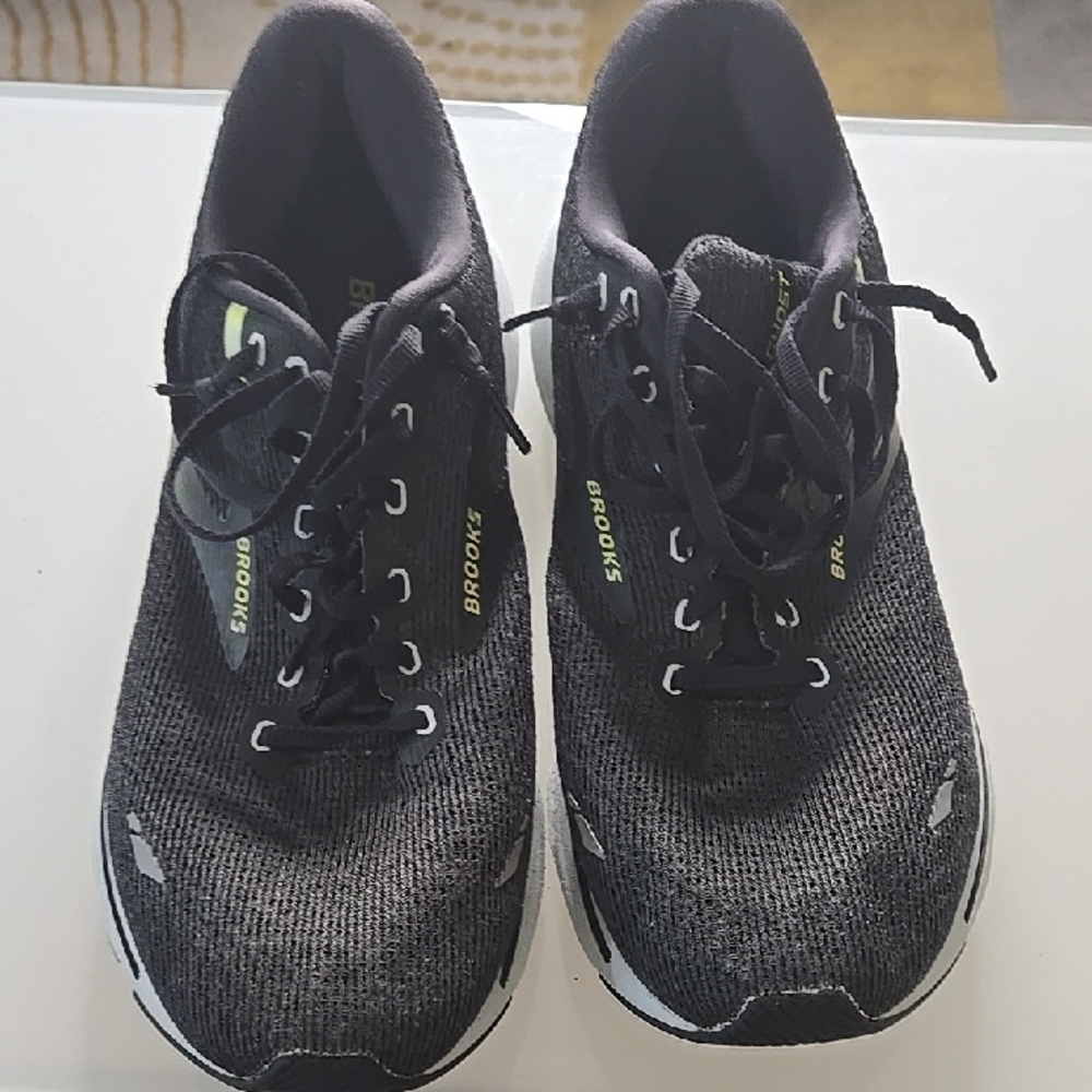 Brooks Black Running Shoes with Lime Accents